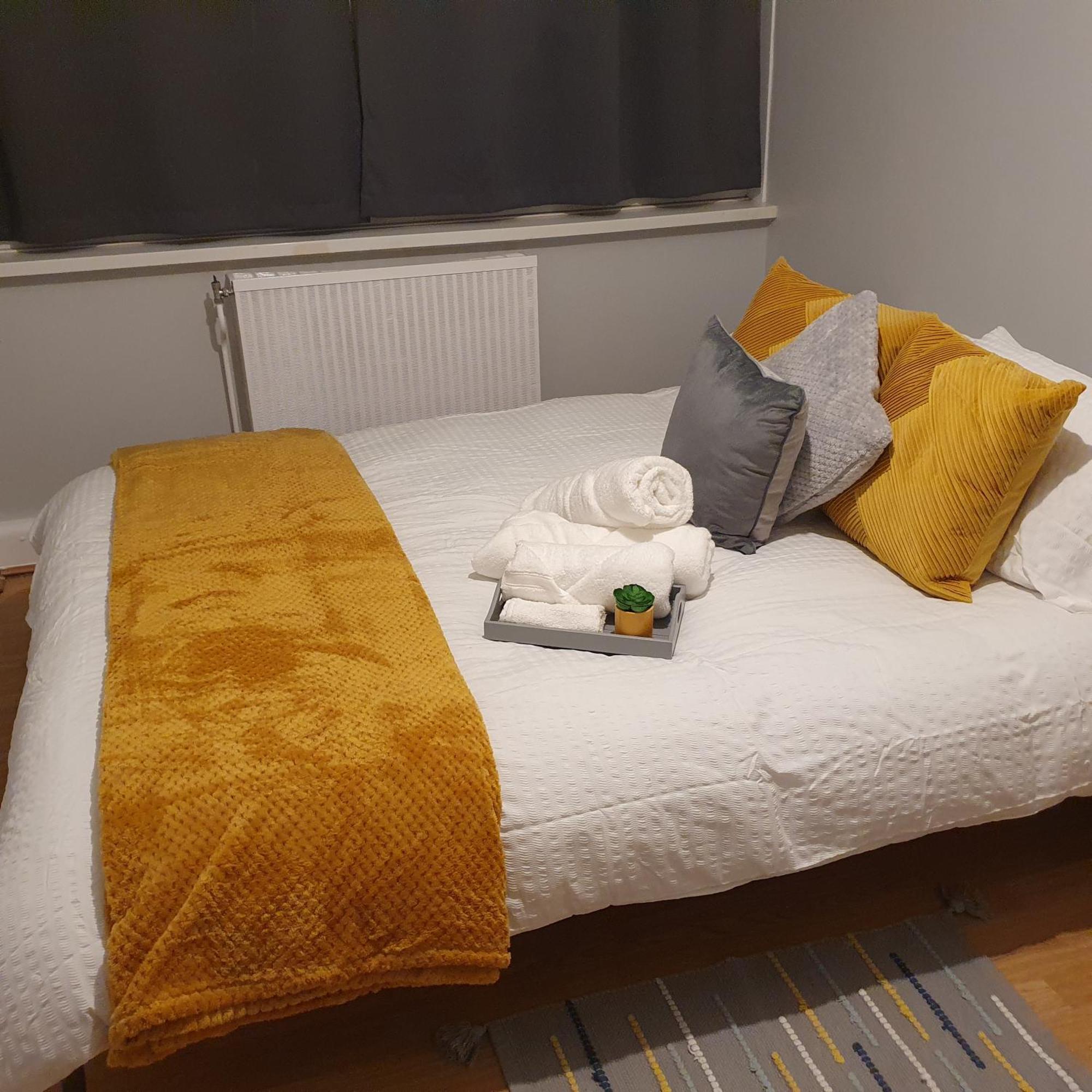 Yolo House Hotel Londen Buitenkant foto