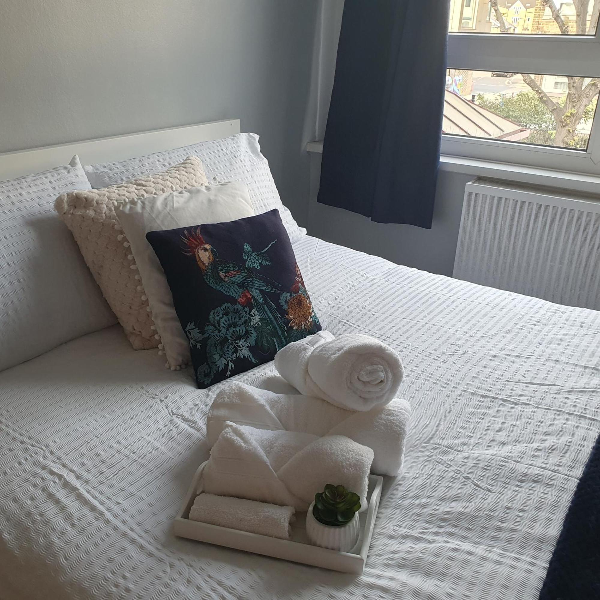 Yolo House Hotel Londen Buitenkant foto